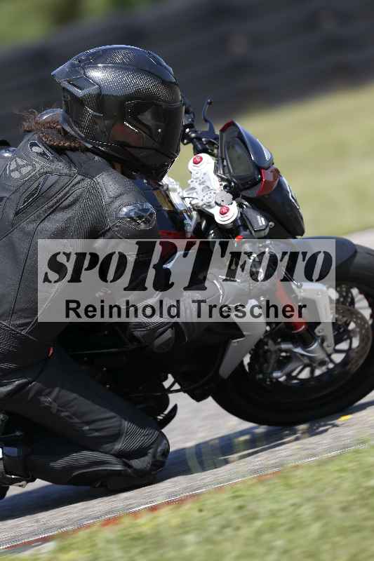 /44 09.08.2025 Plüss Moto Sport ADR/Einsteiger/54